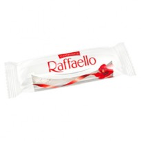 Confezione da 3 praline cocco/mandorla Raffaello Ferrero -prodotto stagionale FERA3 - Conf da 16 pz.